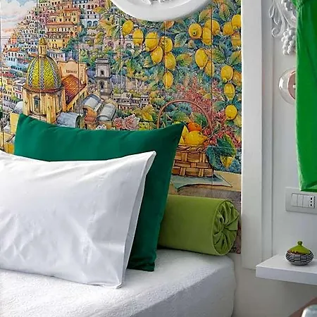 Alojamento de Acomodação e Pequeno-almoço Le Palme 4*